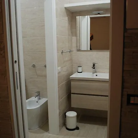 Berardi Palace - Vigna Nuova Apartment-3