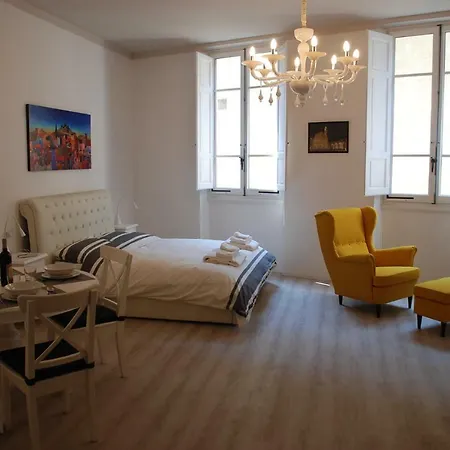 Berardi Palace - Vigna Nuova Apartment-2
